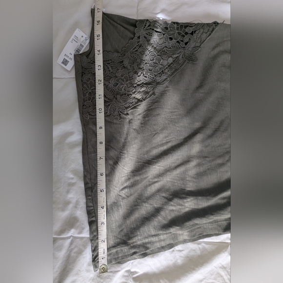 NWT Sage Green, dolman sleeve, lace front tee - Picture 10 of 11